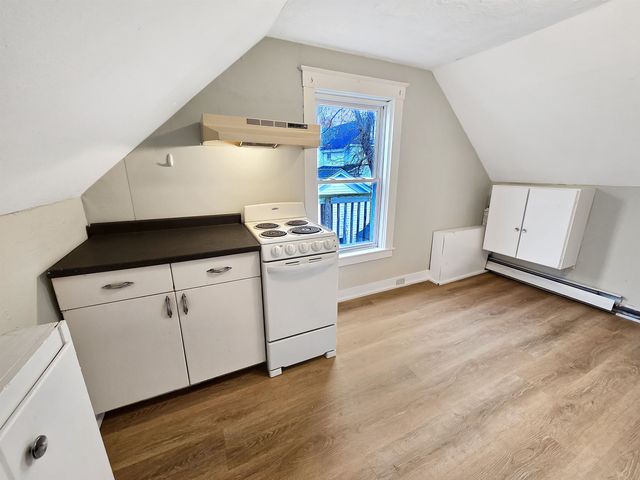 52 Chestnut Avenue, Rutland City, VT 05701