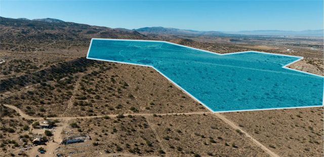 7 Jeep, Littlerock, CA 93543