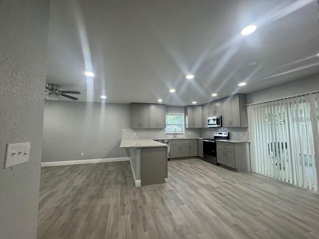 1916 VERANO DRIVE 1916B, Haines City, FL 33844