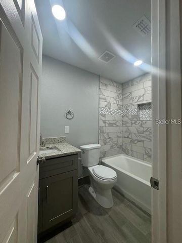 1916 VERANO DRIVE 1916B, Haines City, FL 33844