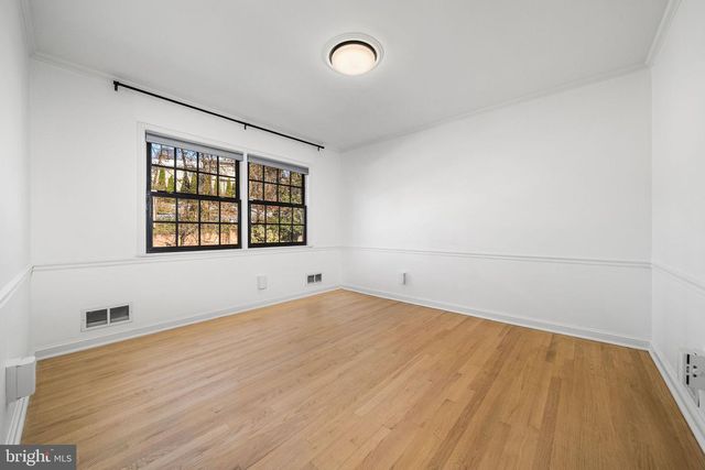 7305 FORT HUNT RD, Alexandria, VA 22307