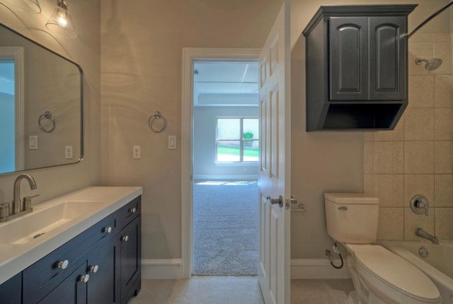 12012 Uplands Ridge DR, Bee Cave, TX 78738