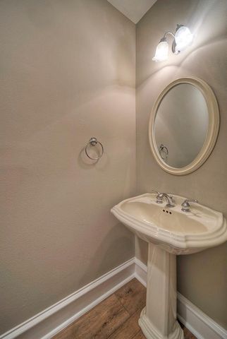 12012 Uplands Ridge DR, Bee Cave, TX 78738