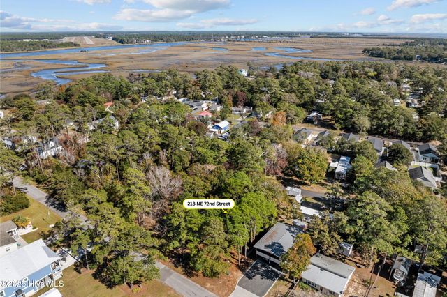 218 NE 72nd Street, Oak Island, NC 28465