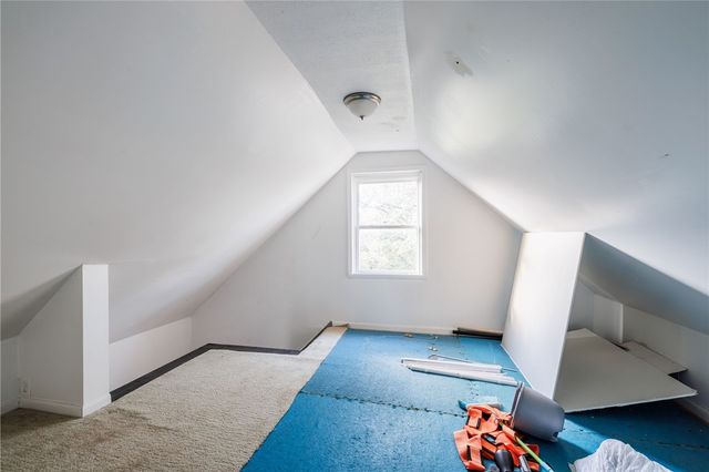 4725 Lake Ave, Rochester, NY 14612