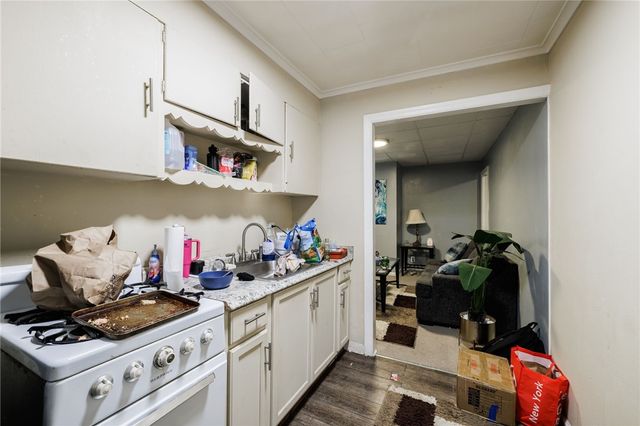 4725 Lake Ave, Rochester, NY 14612