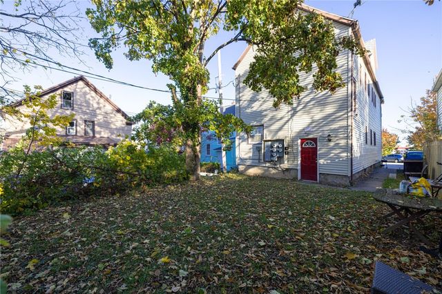 4725 Lake Ave, Rochester, NY 14612