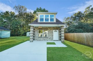 2725 Pate Street, Savannah, GA 31405