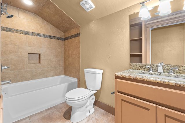 2854 Catherine Street, Dallas, TX 75211