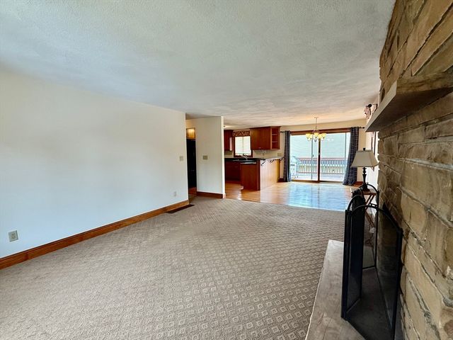 10 Sheridan St top, Billerica, MA 01821