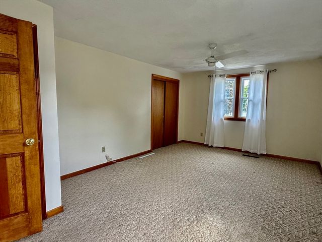 10 Sheridan St top, Billerica, MA 01821