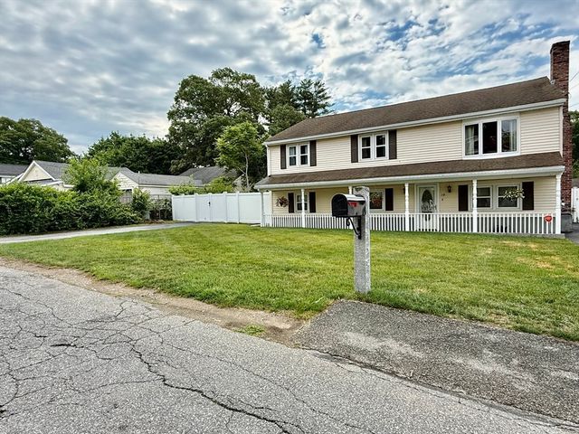10 Sheridan St top, Billerica, MA 01821