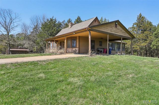 4455 Cedar Tree Lane, De Soto, MO 63020