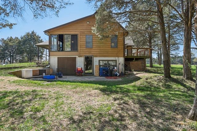 4455 Cedar Tree Lane, De Soto, MO 63020