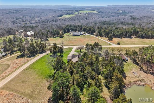 4455 Cedar Tree Lane, De Soto, MO 63020