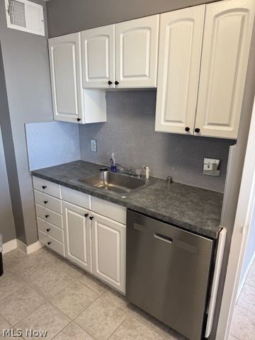 11850 Edgewater Drive 1003, Lakewood, OH 44107