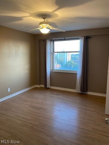 11850 Edgewater Drive 1003, Lakewood, OH 44107