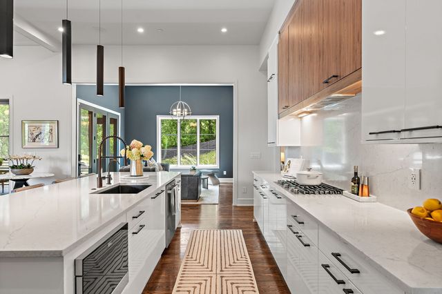 3536 Trimble Rd, Nashville, TN 37215