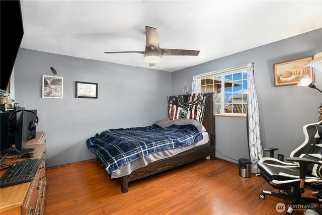 17937 Iris Place SW, Rochester, WA 98579