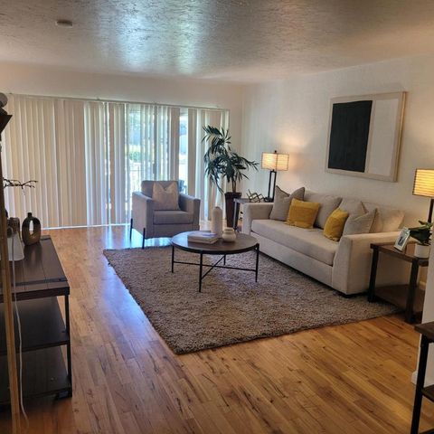 120 Saratoga Avenue 84, Santa Clara, CA 95051