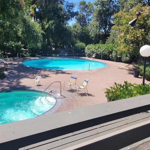 120 Saratoga Avenue 84, Santa Clara, CA 95051