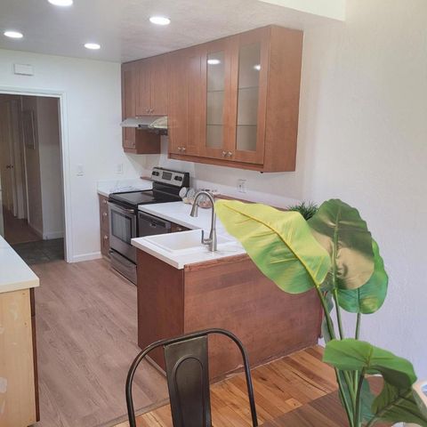 120 Saratoga Avenue 84, Santa Clara, CA 95051