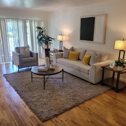120 Saratoga Avenue 84, Santa Clara, CA 95051