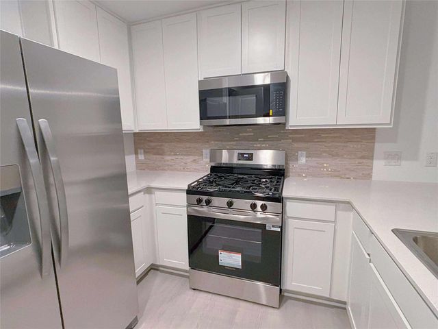 2519 American Ruby Drive, Rosharon, TX 77583