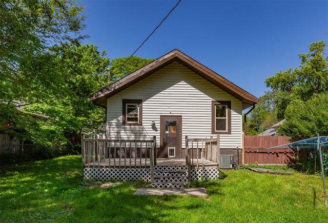 3301 Columbia Street, Des Moines, IA 50313