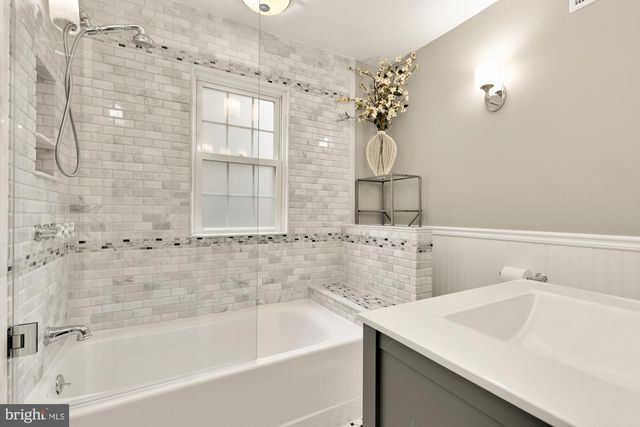 4109 17TH ST NW, Washington, DC 20011