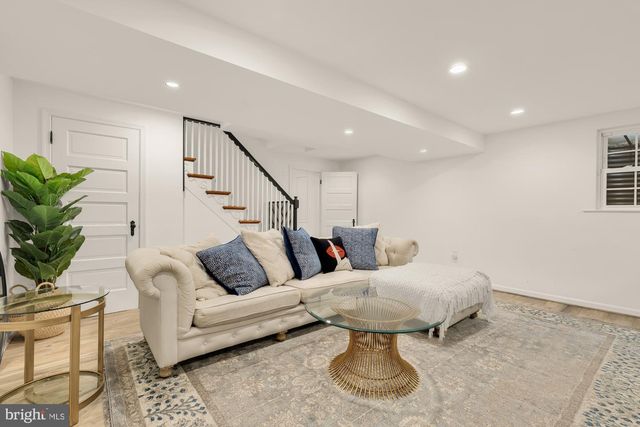 4109 17TH ST NW, Washington, DC 20011