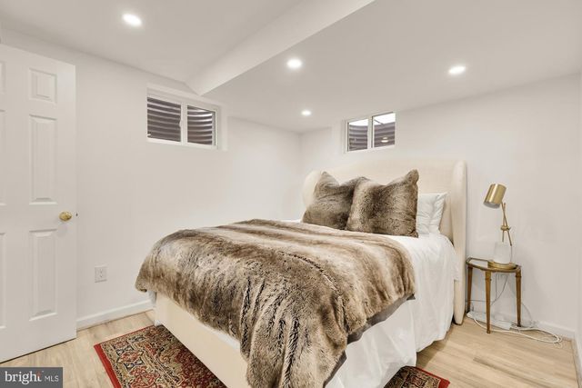 4109 17TH ST NW, Washington, DC 20011