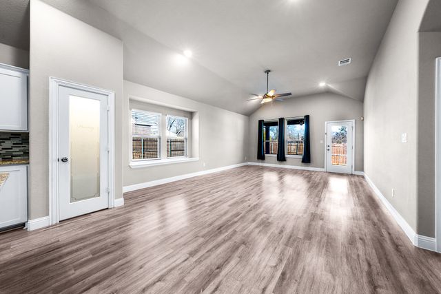 3820 Mcdougal Street, Greenville, TX 75401