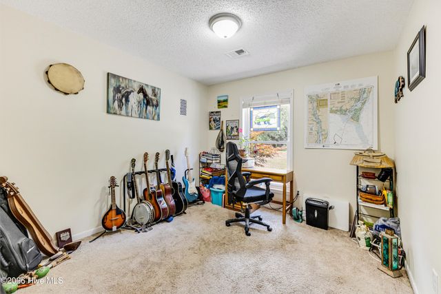 307 Yaupon Drive, Southport, NC 28461