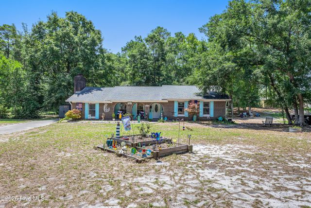 307 Yaupon Drive, Southport, NC 28461