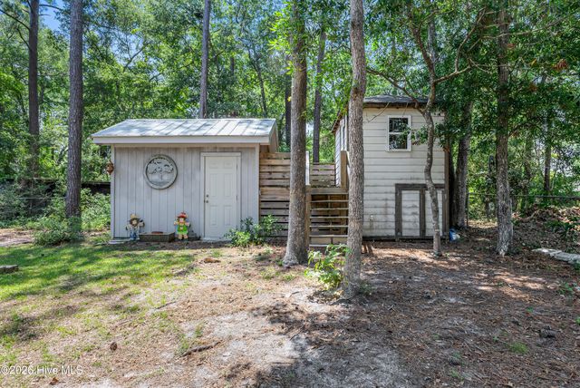 307 Yaupon Drive, Southport, NC 28461