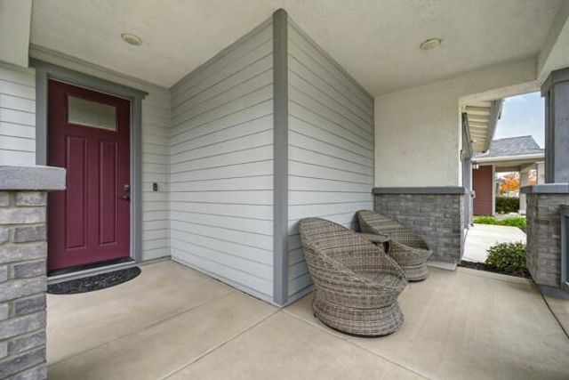 2690 Alcove Way, Sacramento, CA 95833