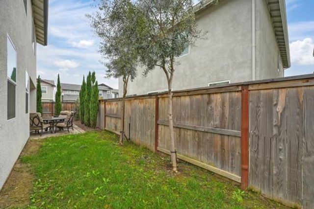 2690 Alcove Way, Sacramento, CA 95833