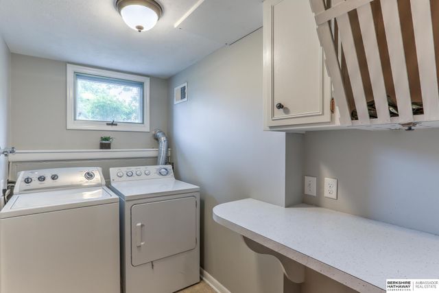 3606 S 51 Avenue, Omaha, NE 68106