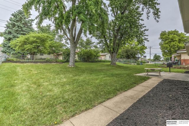 3606 S 51 Avenue, Omaha, NE 68106
