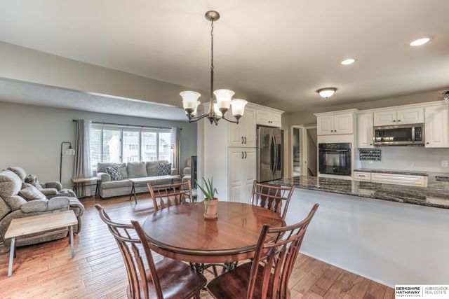 3606 S 51 Avenue, Omaha, NE 68106