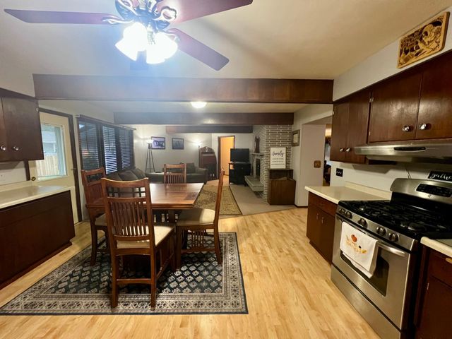 1020 Roberts Road SW, Hutchinson, MN 55350