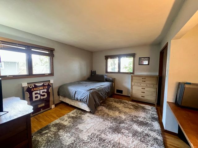 1020 Roberts Road SW, Hutchinson, MN 55350