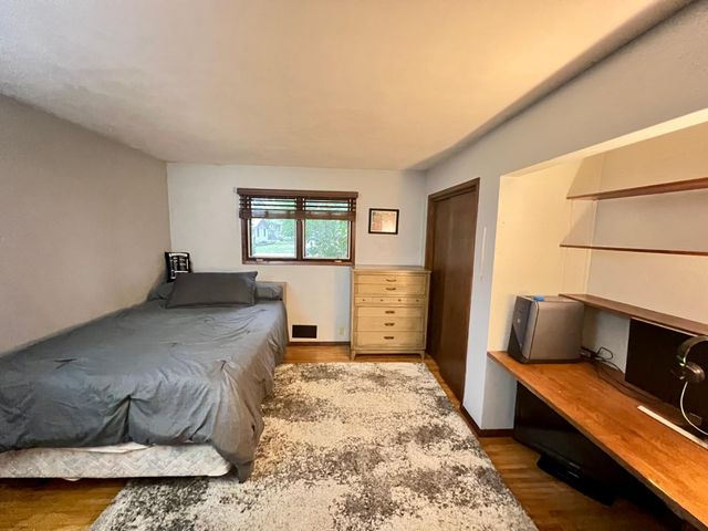 1020 Roberts Road SW, Hutchinson, MN 55350