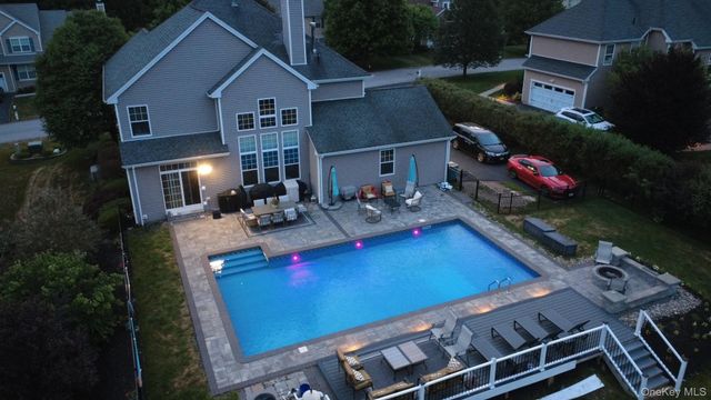 236 Buttonwood Way, Hopewell Junction, NY 12533