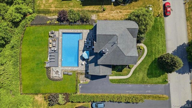 236 Buttonwood Way, Hopewell Junction, NY 12533