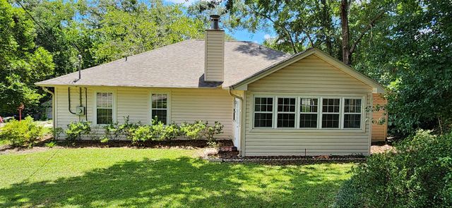 598 Stone House Road, Tallahassee, FL 32301