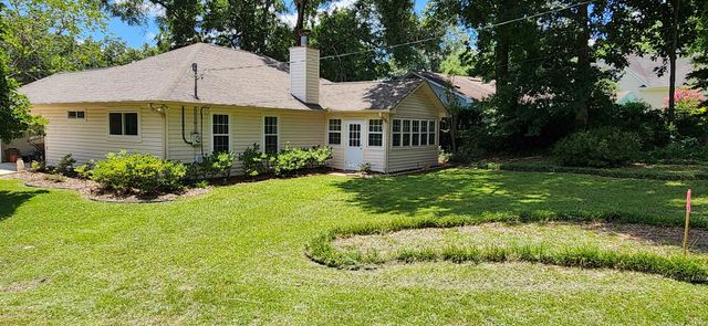 598 Stone House Road, Tallahassee, FL 32301