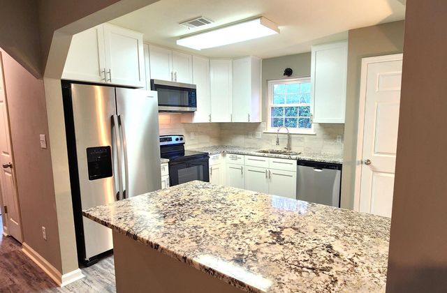 598 Stone House Road, Tallahassee, FL 32301