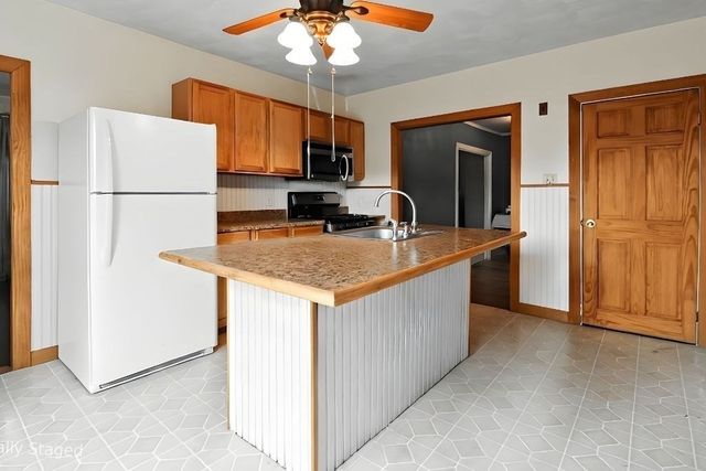 43 Maple Street, Attleboro, MA 02703